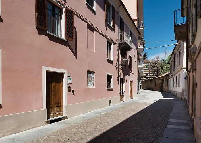 L' estate di san Martino Room Rental - free park