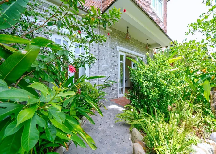 Ancient Garden Boutique Hoi An
