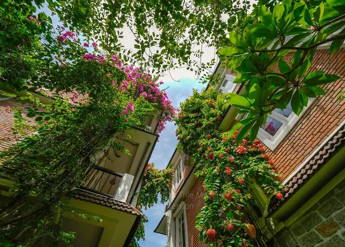 Ancient Garden Boutique Hoi An - The Green Hideaway