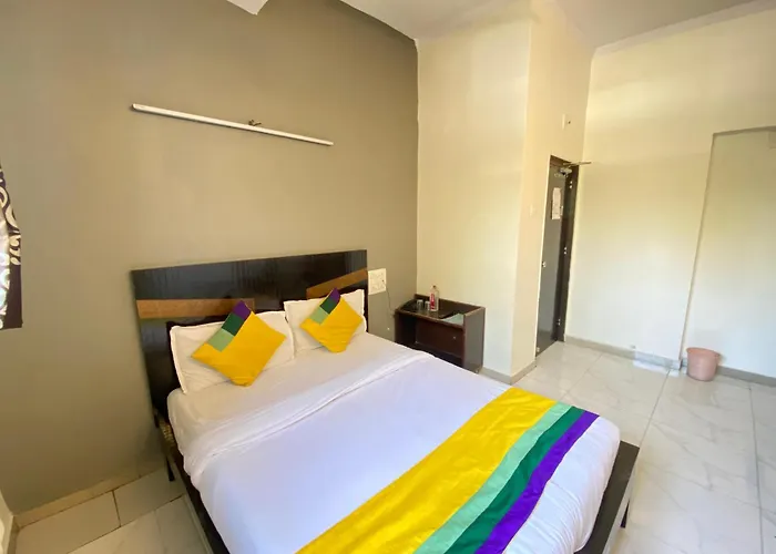 Hotel Aakash Navrangpura