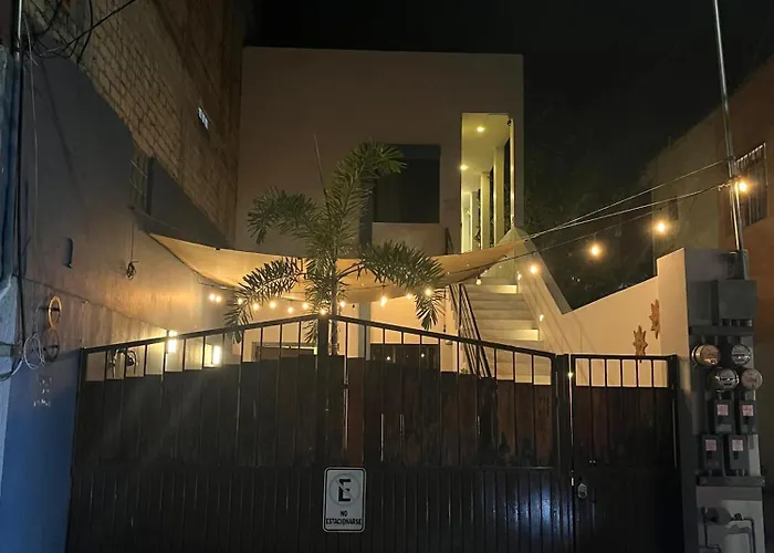 Hotel with pool: Hotel Playa Azul Sayulita