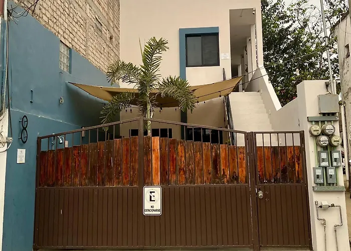 Hotel with pool: Hotel Playa Azul Sayulita