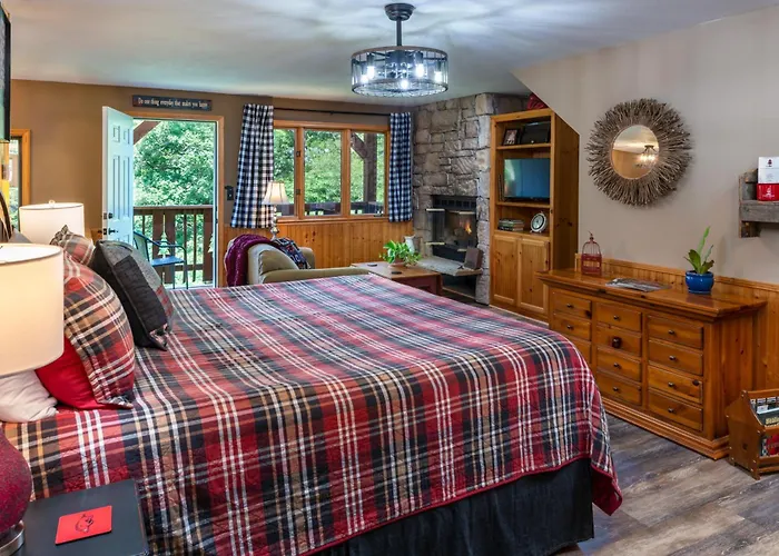 Eureka Sunset Cabins