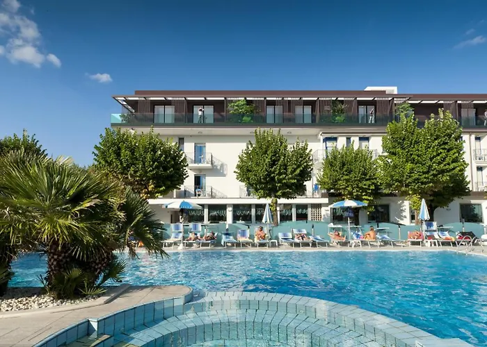 Paris Resort
