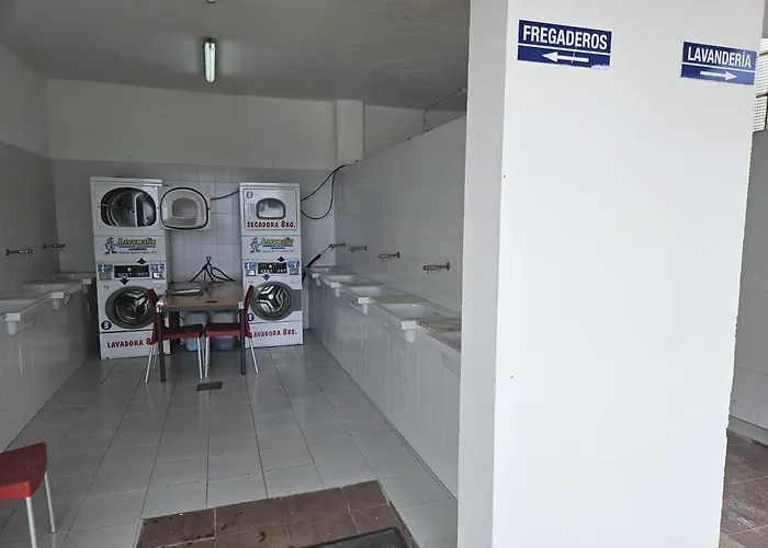 Albergue Camping De Castro