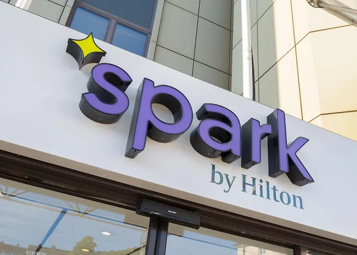  Spark By Hilton Wuppertal City Centre