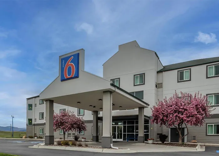 Pet Friendly hotel: Motel 6-Missoula, Mt