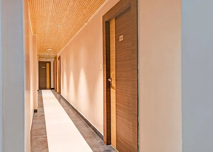 Fabhotel Kzar Select - Nr Us Consulate