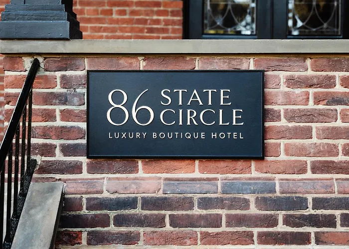 86 State Circle - Luxury Boutique Hotel