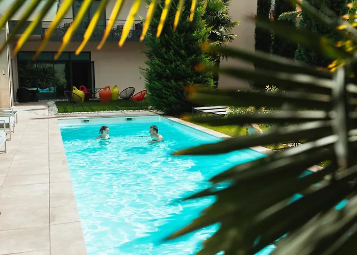 Logis Victor Hugo & Spa
