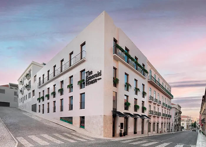 Emerald House - Curio Collection By Hilton