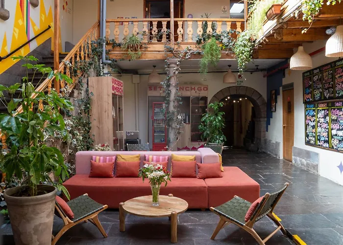  Viajero Cusco Hostel