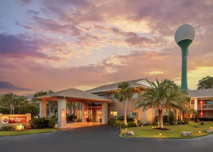 Pet Friendly hotel: Best Western Plus Jekyll Island