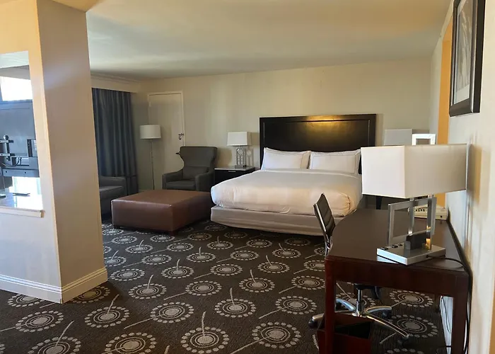 Wyndham Midland Downtown