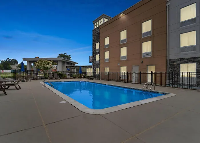 Beach Hotels Comfort Rehoboth Beach