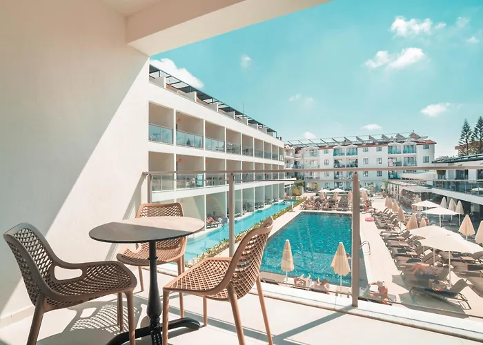Victoria Princess Hotel