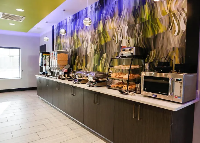 Best Western Plus Prien Lake & Suites - Lake Charles