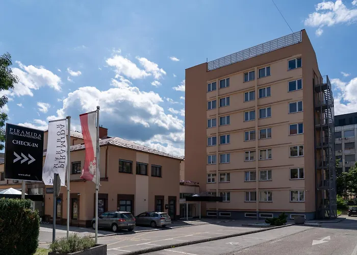 Hotel Piramida