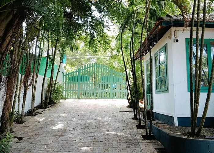 Petit Ana Beach Retreat