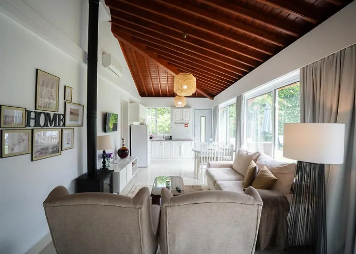 Terra Vivaz - Ribeira Cottage