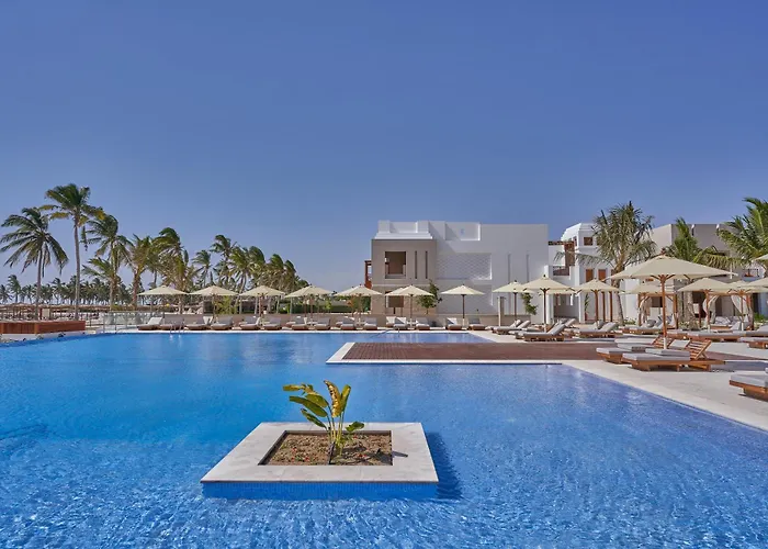 Club By Fanar