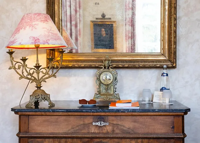 Le Clair de la Plume - Les Collectionneurs