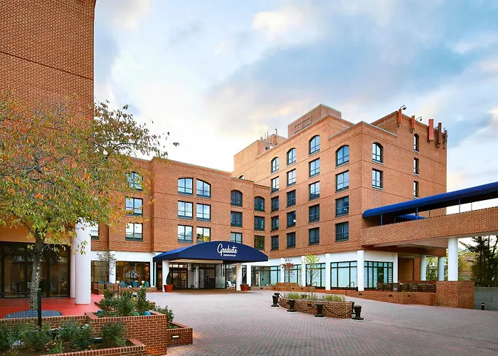 Graduate By Hilton