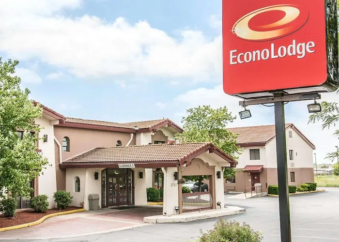 Econo Kalamazoo Near Wings Stadium