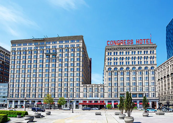 Cheap hotel: Congress Plaza Hotel Chicago