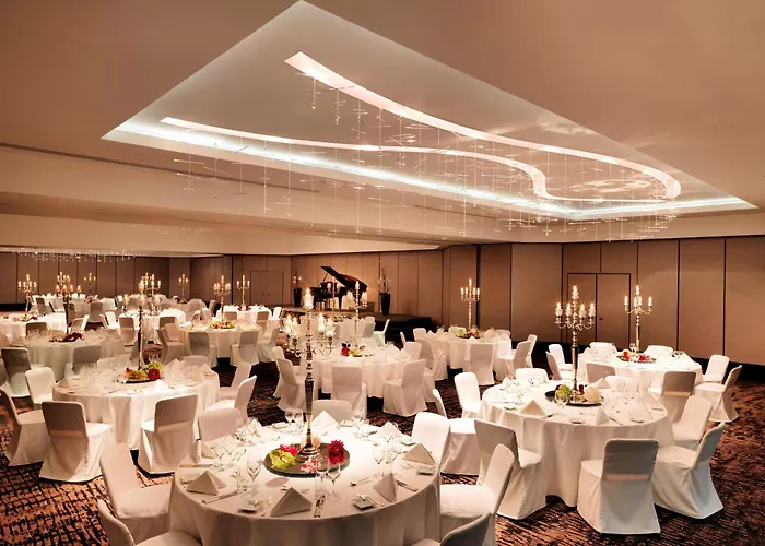 5 star hotel: Hyatt Regency Koeln