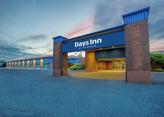 Pet Friendly hotel: Days Inn By Wyndham Sudbury & Conference Centre
