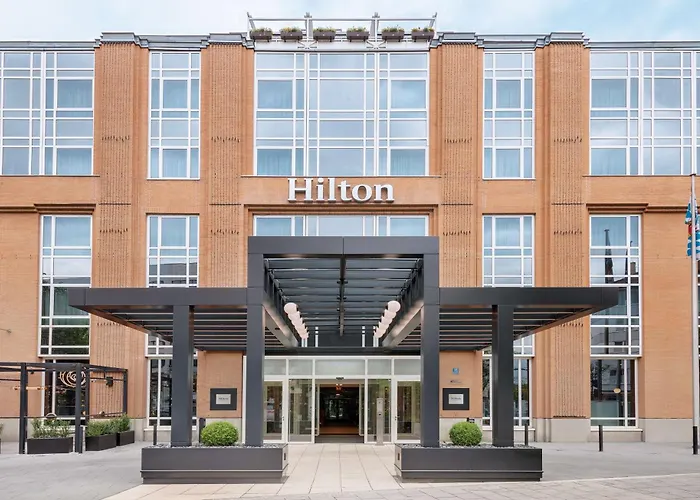 Hilton City
