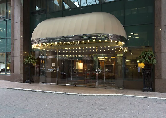 4 star hotel: Cambridge Suites Toronto