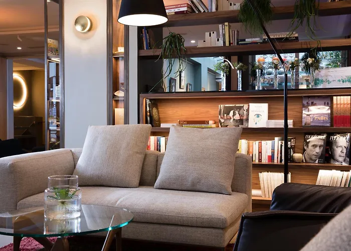 Hotel Le Six