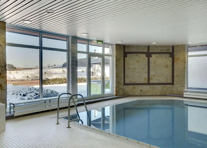 Hotel met zwembad: H+ Hotel Willingen