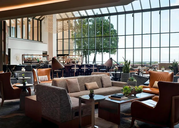 Hotels with a view San Francisco Airport Marriott Waterfront