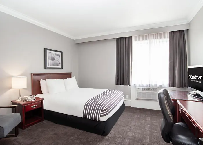 Airport Hotel: Sandman Inn Kamloops