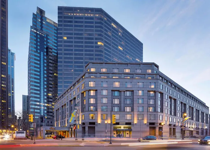Family Hotel: The Logan Philadelphia, Curio Collection By Hilton