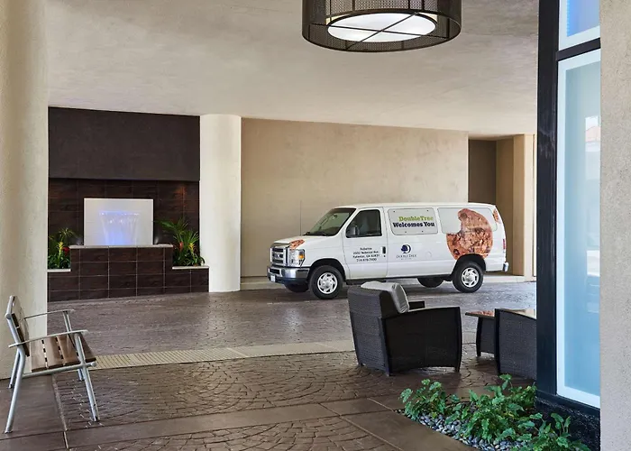 Doubletree By Hilton Fullerton
