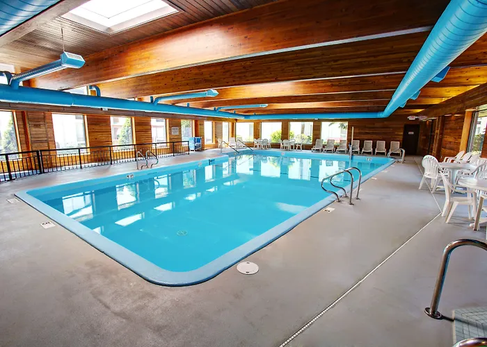 Country Inn & Suites By Radisson, Traverse City, Mi