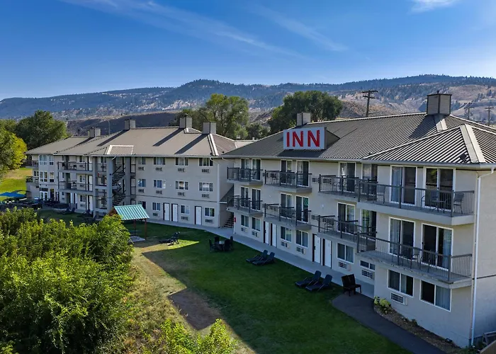 Golf hotel: Riverland Inn & Suites