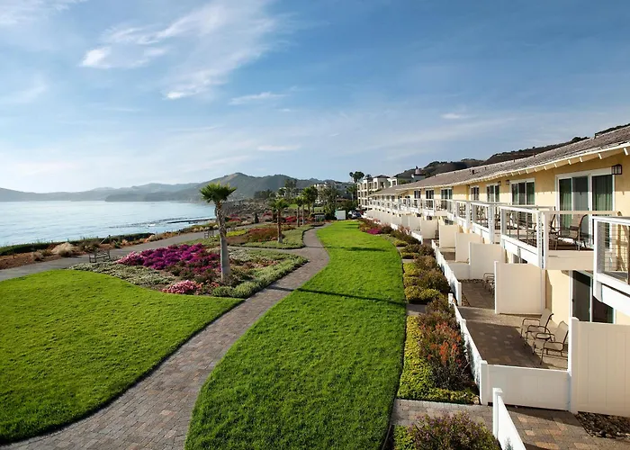 Spyglass Inn