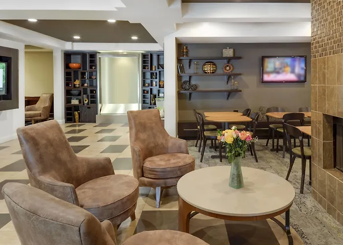 Cheap hotel: Courtyard By Marriott Portsmouth