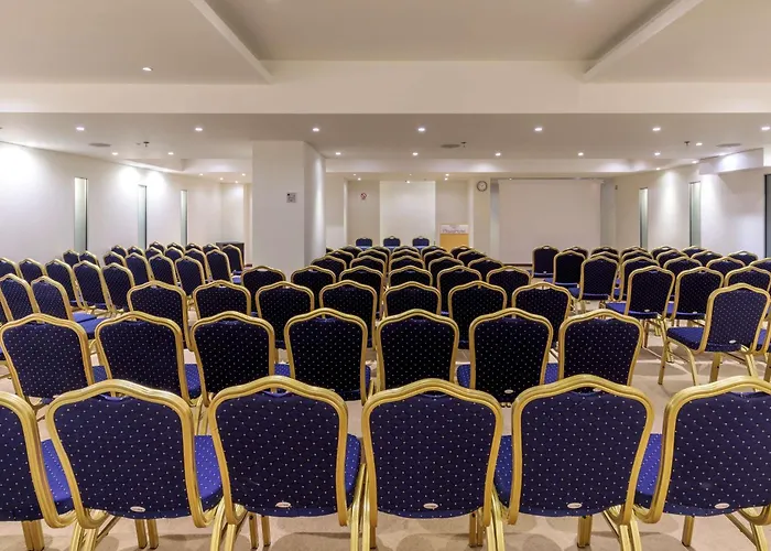 Best Western Plus Hotel Plaza
