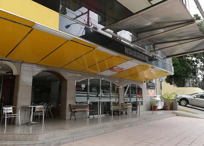 Cheap hotel: Cresta Inn