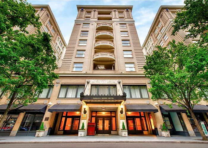 Embassy Suites By Hilton Downtown