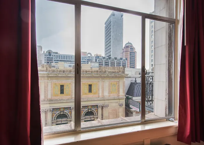 Union Square Plaza Hotel