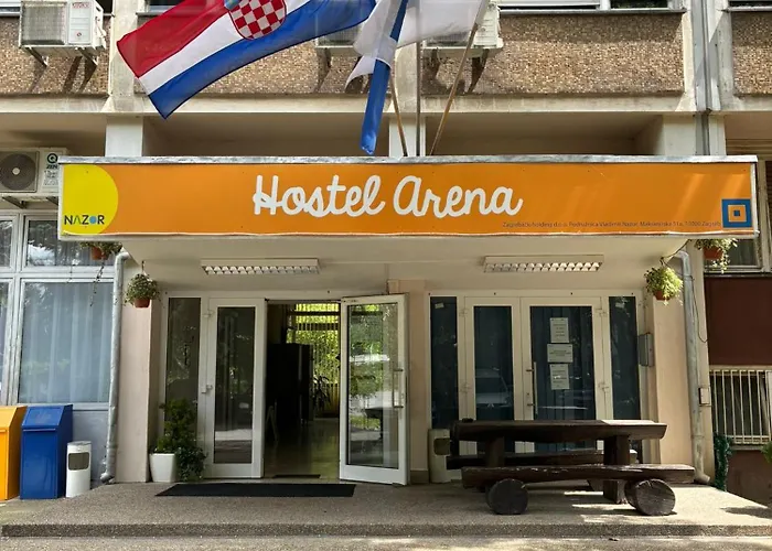  Arena