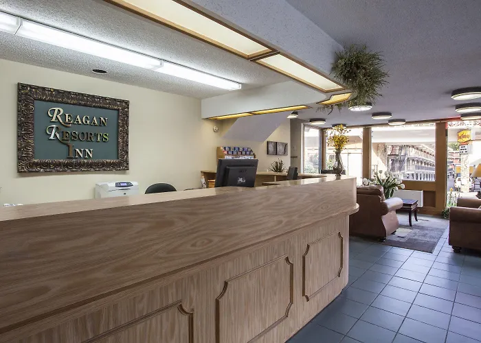 Reagan Resorts Inn (Adults Only)