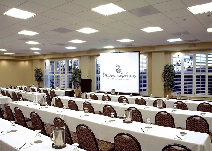 Diamond Head Beach Resort